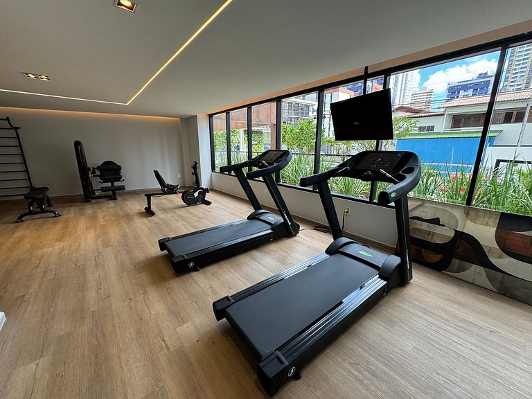 UM quarto em Manaíra e super varanda em andar alto AH705