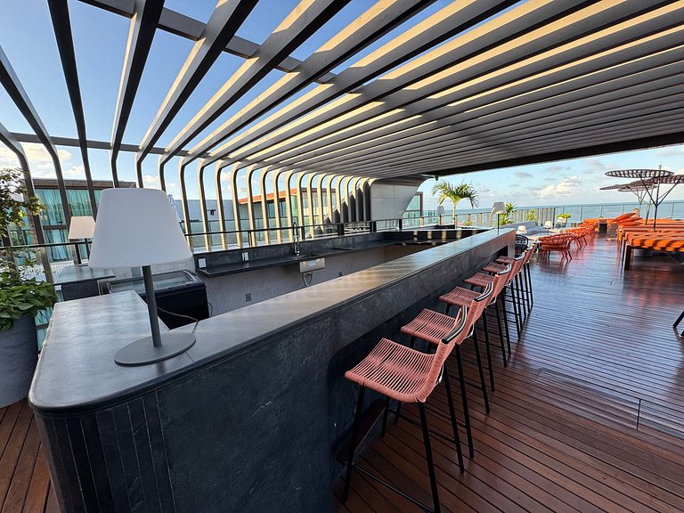 Flat beira-mar Cabo Branco com rooftop incrível AH211
