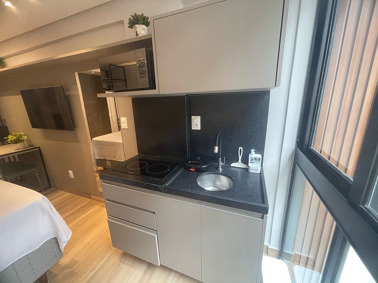 Flat beira-mar Cabo Branco com rooftop incrível AH215