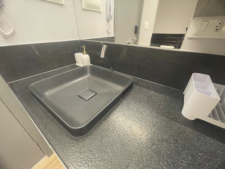 Flat beira-mar Cabo Branco com rooftop AH215