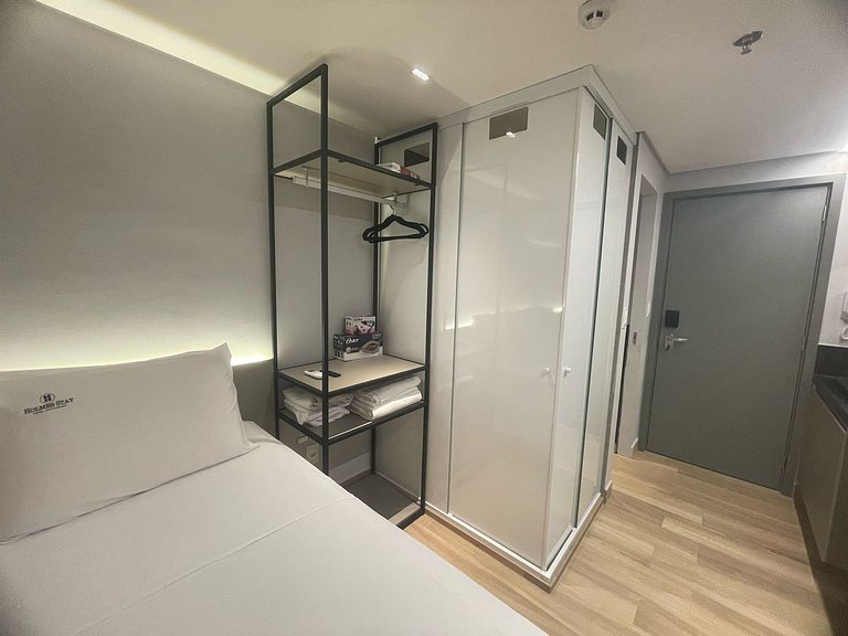 Flat beira-mar Cabo Branco com rooftop incrível AH215