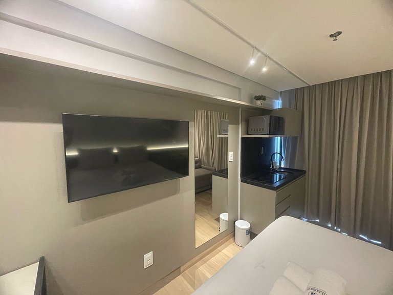 Flat beira-mar Cabo Branco com rooftop incrível AH215