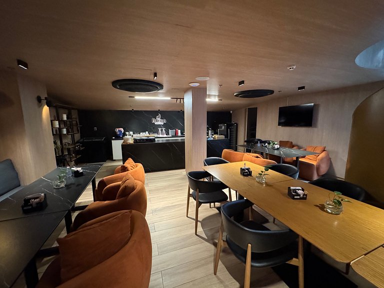 Flat beira-mar Cabo Branco com rooftop AH211