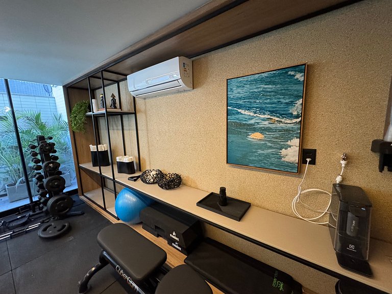 Flat beira-mar pé na areia com varanda AH 410