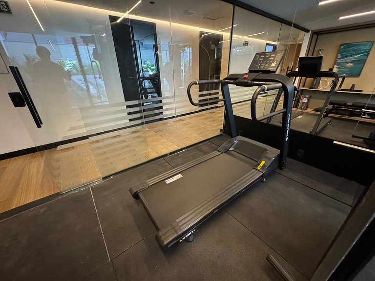 Flat beira-mar pé na areia com varanda AH 410