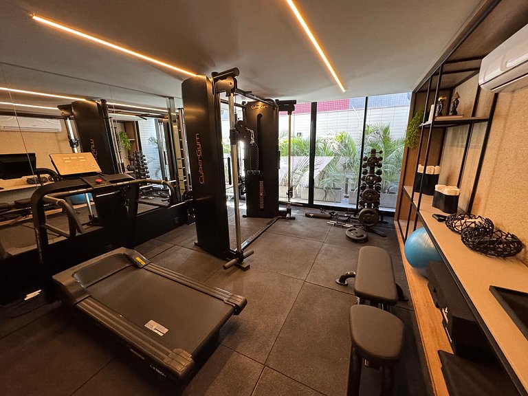 Flat beira-mar pé na areia com varanda AH 409