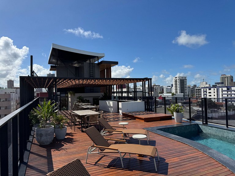 Flat beira-mar pé na areia com varanda AH 409