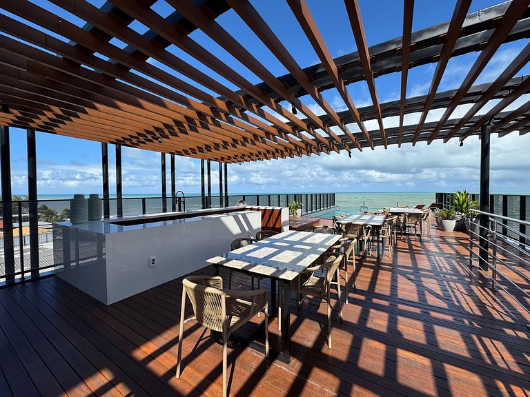 Flat beira-mar pé na areia com varanda AH 410