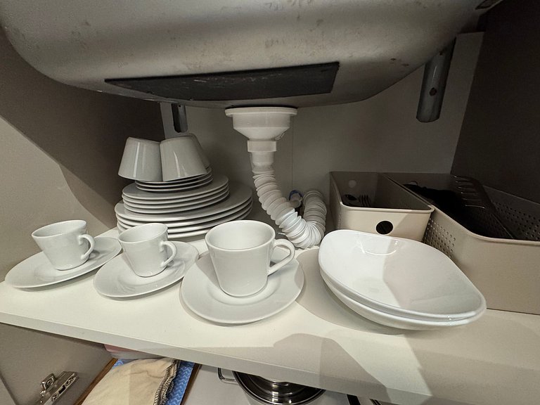 Flat beira-mar pé na areia com varanda AH 409