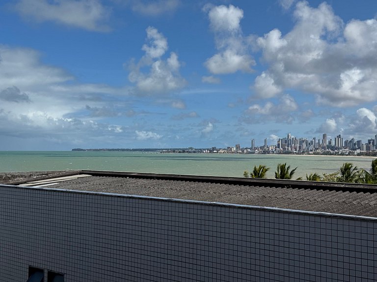 Flat beira-mar pé na areia com varanda AH 409