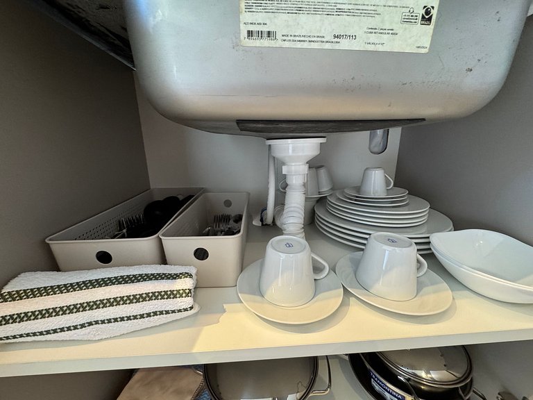 Flat beira-mar pé na areia com varanda AH 410