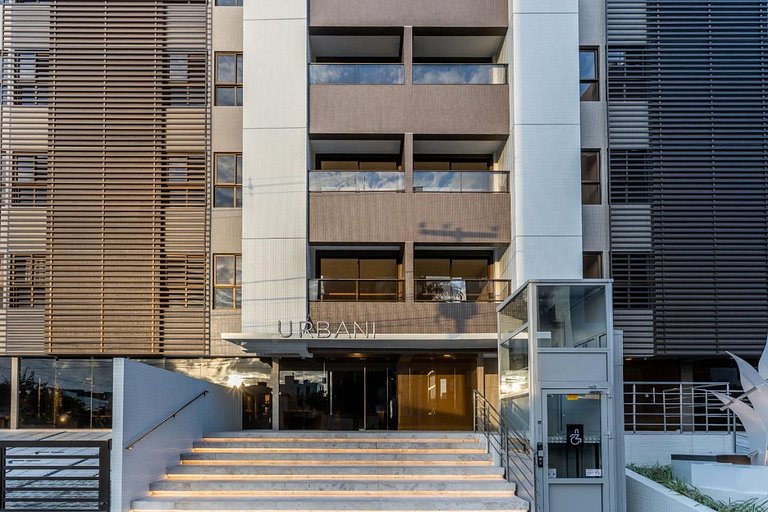 2 quartos com varanda em Manaíra AH206