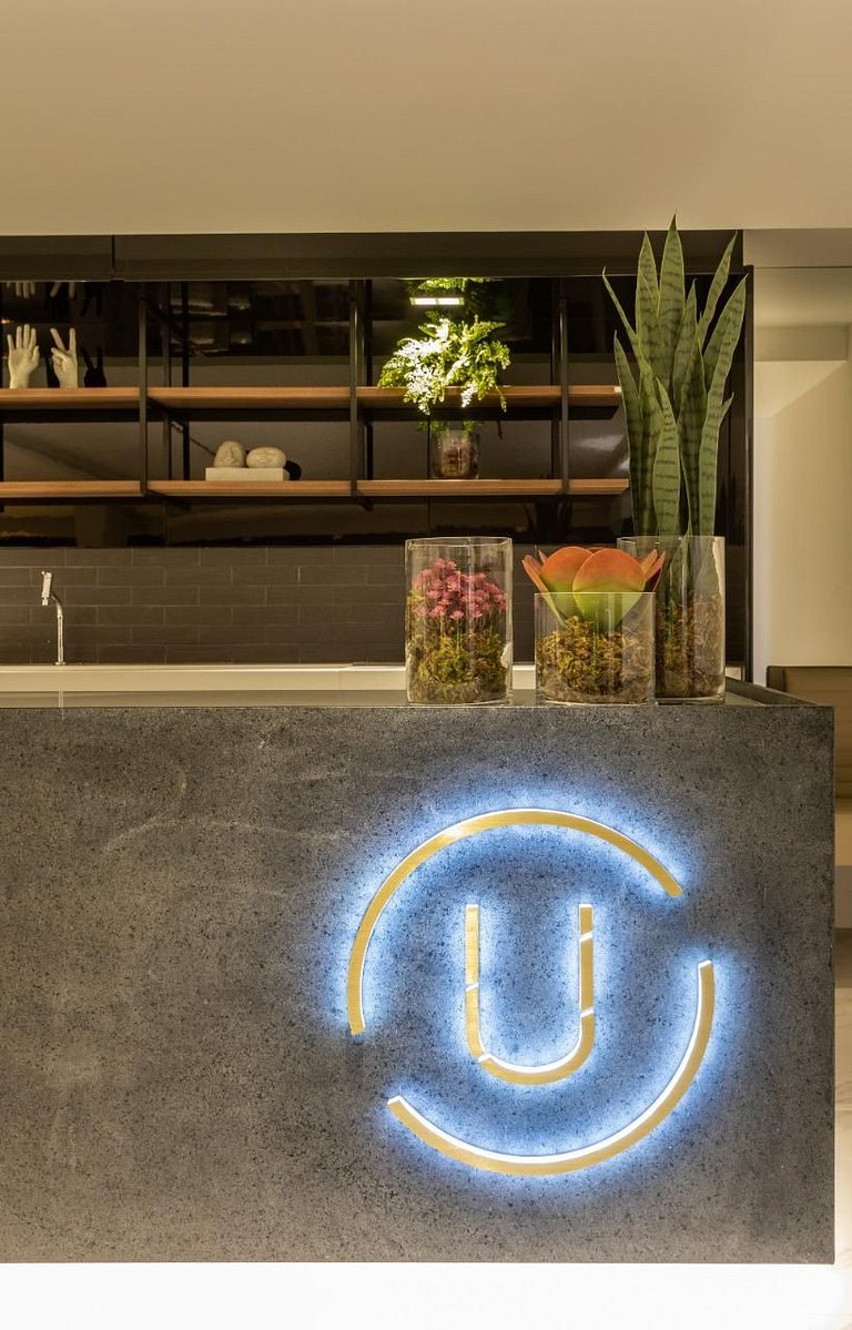 2 quartos com varanda em Manaíra AH206