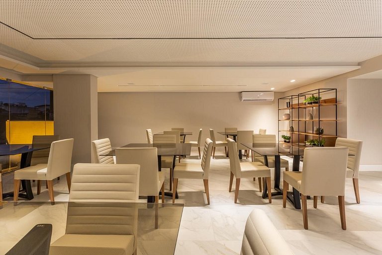 2 quartos com varanda em Manaíra AH206