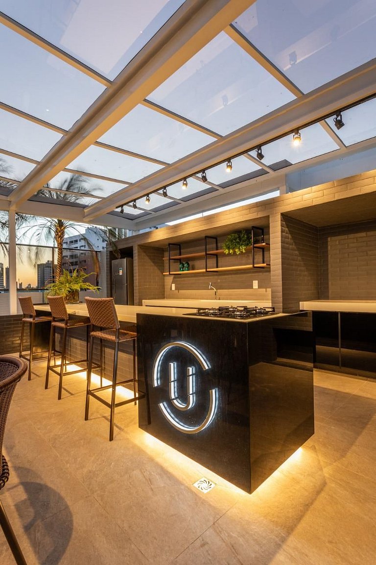 2 quartos com varanda em Manaíra AH206