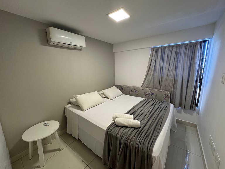 2 quartos com varanda em Manaíra AH206