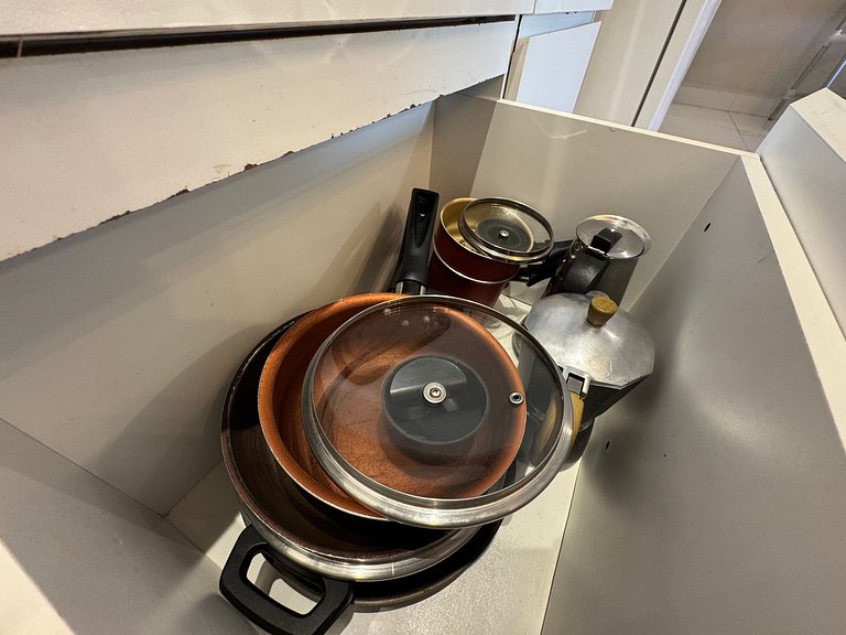 2 quartos com varanda em Manaíra AH206