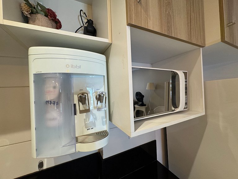 2 quartos com varanda em Manaíra AH206