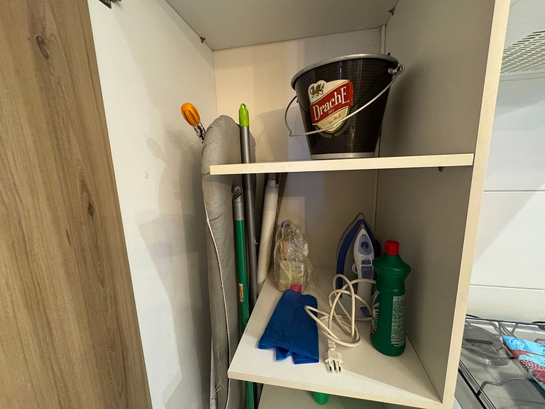 2 quartos com varanda em Manaíra AH206