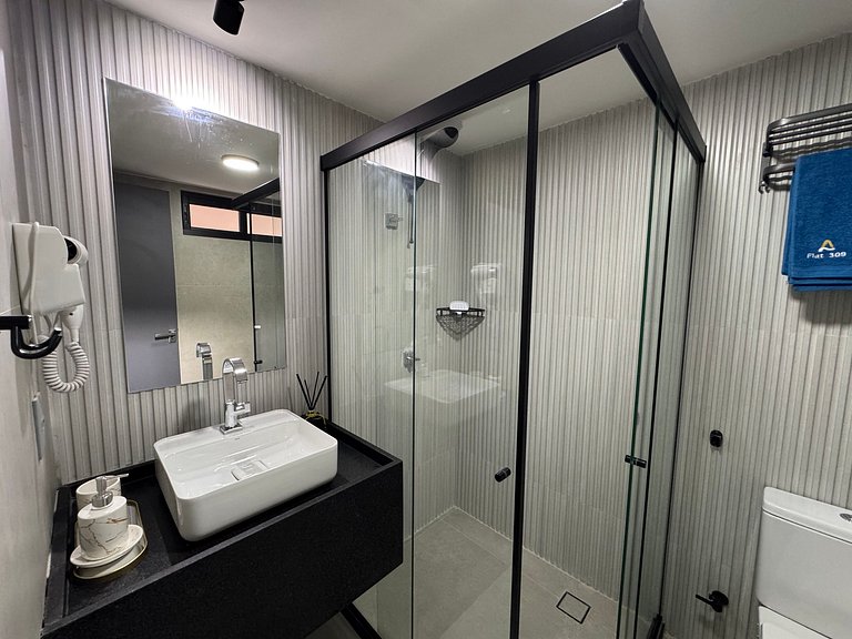 Flat de luxo completo em Tambau AQ309