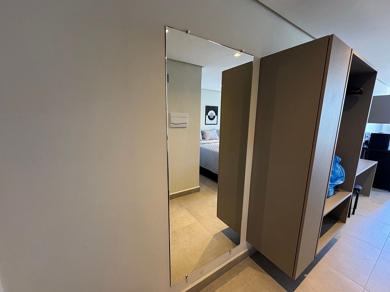 Flat de luxo completo no Acqua Tambau AQ2X8