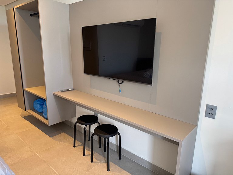 Flat de luxo completo em Tambau AQ208