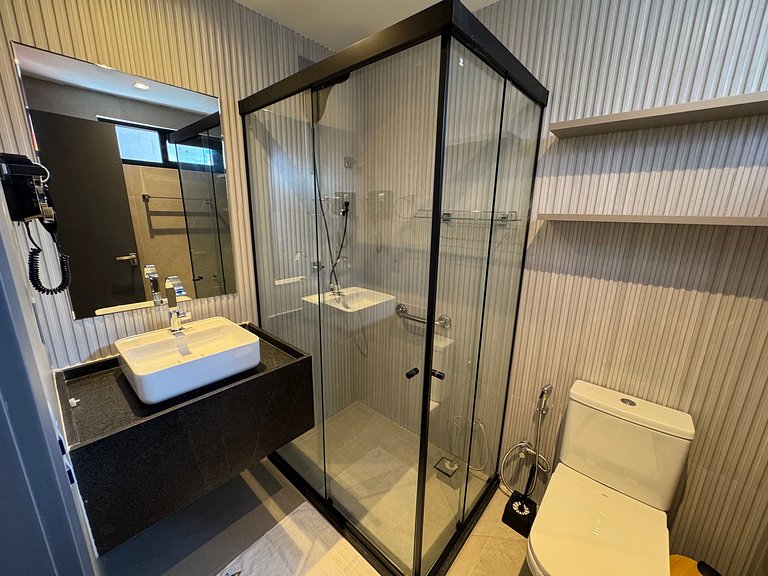 Flat de luxo completo no Acqua Tambau AQ208