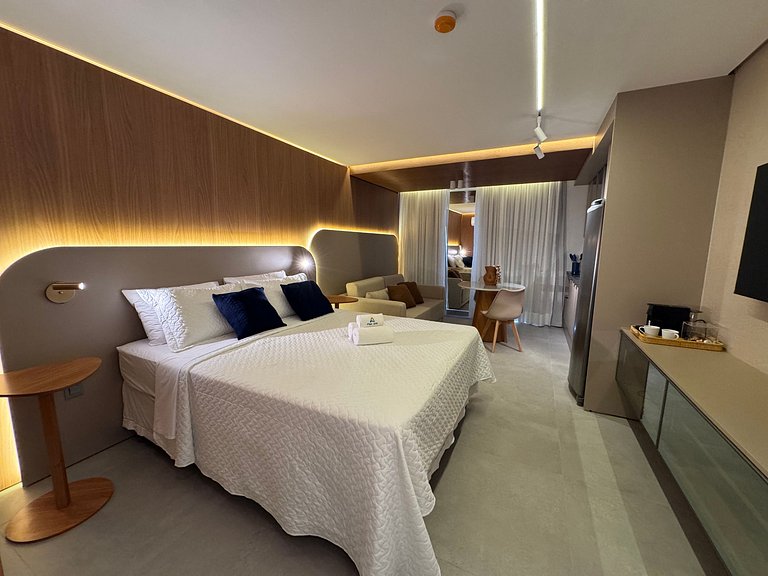 Flat de luxo completo no Acqua Tambau AQ214