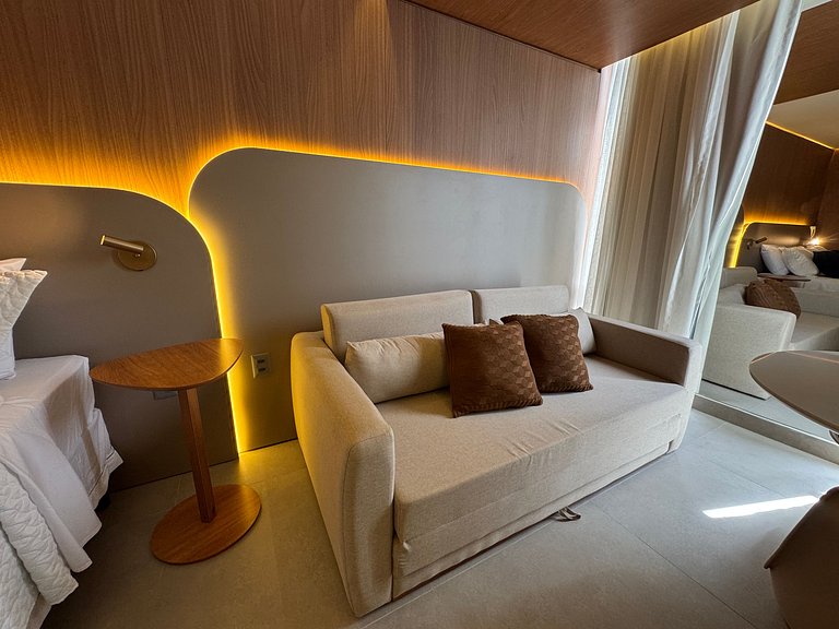 Flat de luxo completo no Acqua Tambau AQ214