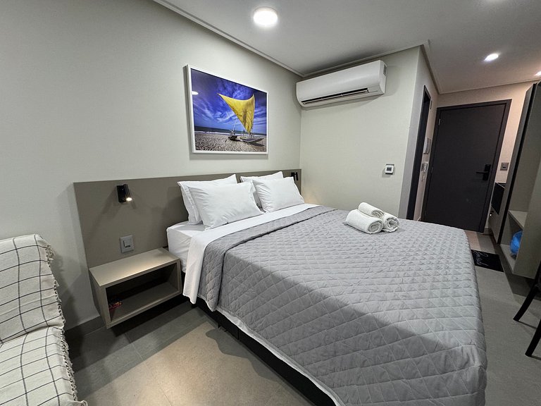 Flat de luxo completo em Tambau AQ409