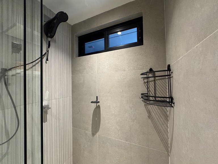 Flat de luxo com varanda no Acqua Tambau AQ4X7