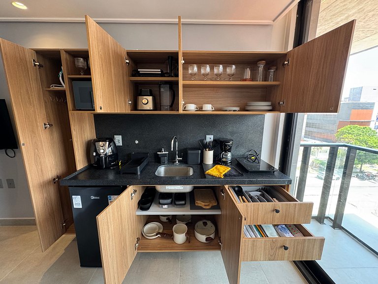 Flat de luxo com varanda no Acqua Tambau AQ4X7