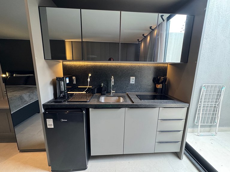 Flat de luxo térreo com terraço em Tambau AQT05