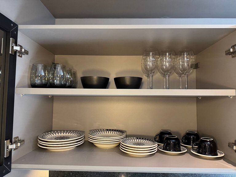 Flat de luxo térreo com terraço em Tambau AQT05