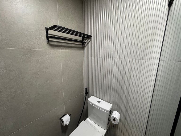 Flat de luxo completo em Tambau AQ505