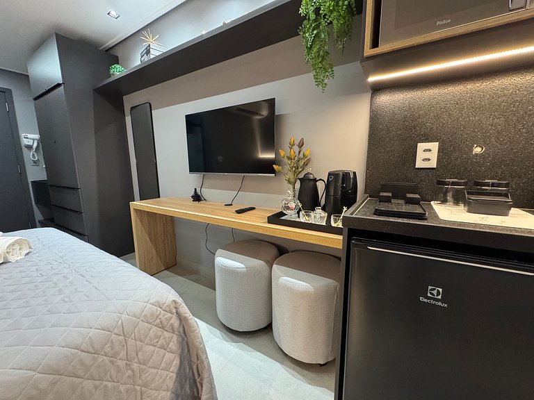 Flat de luxo completo em Tambau AQ505