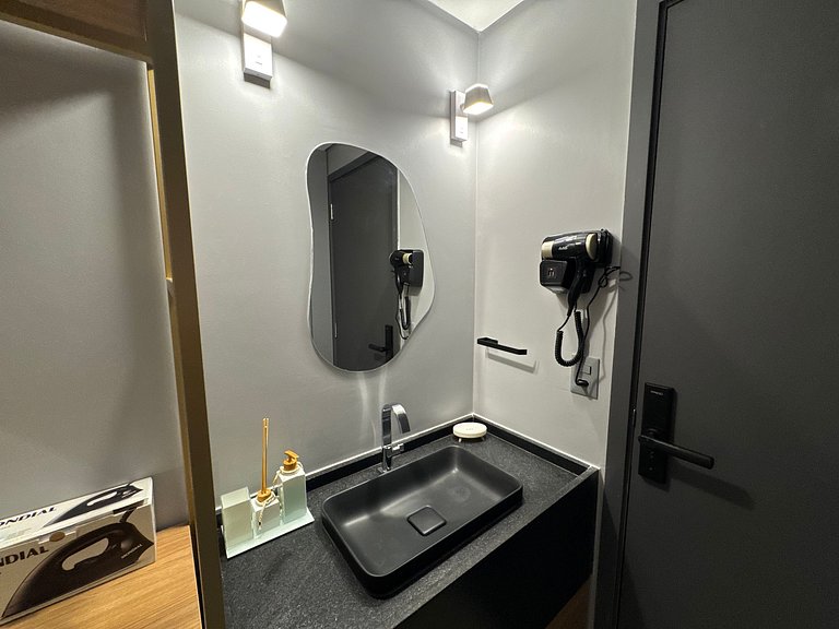 Flat de luxo completo em Tambau AQ317