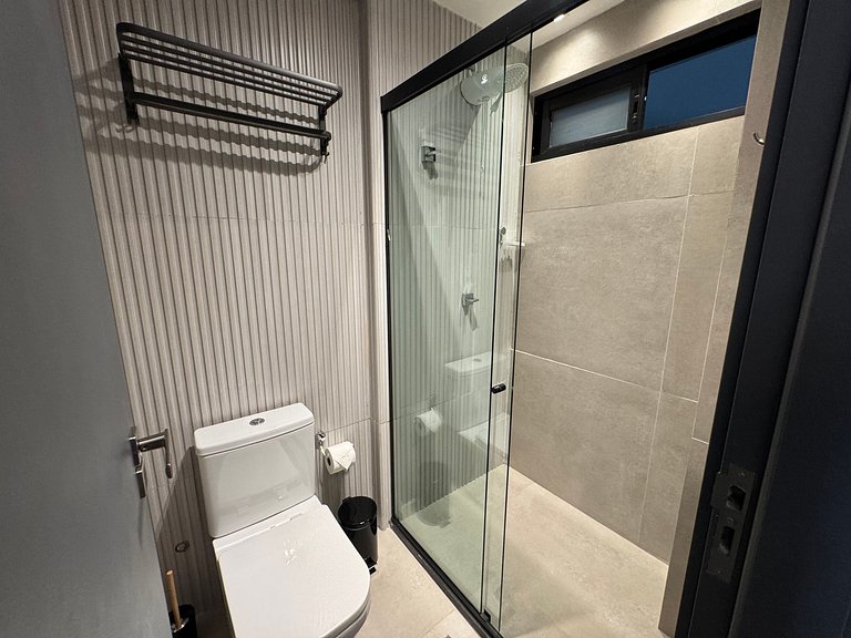 Flat de luxo completo em Tambau AQ107