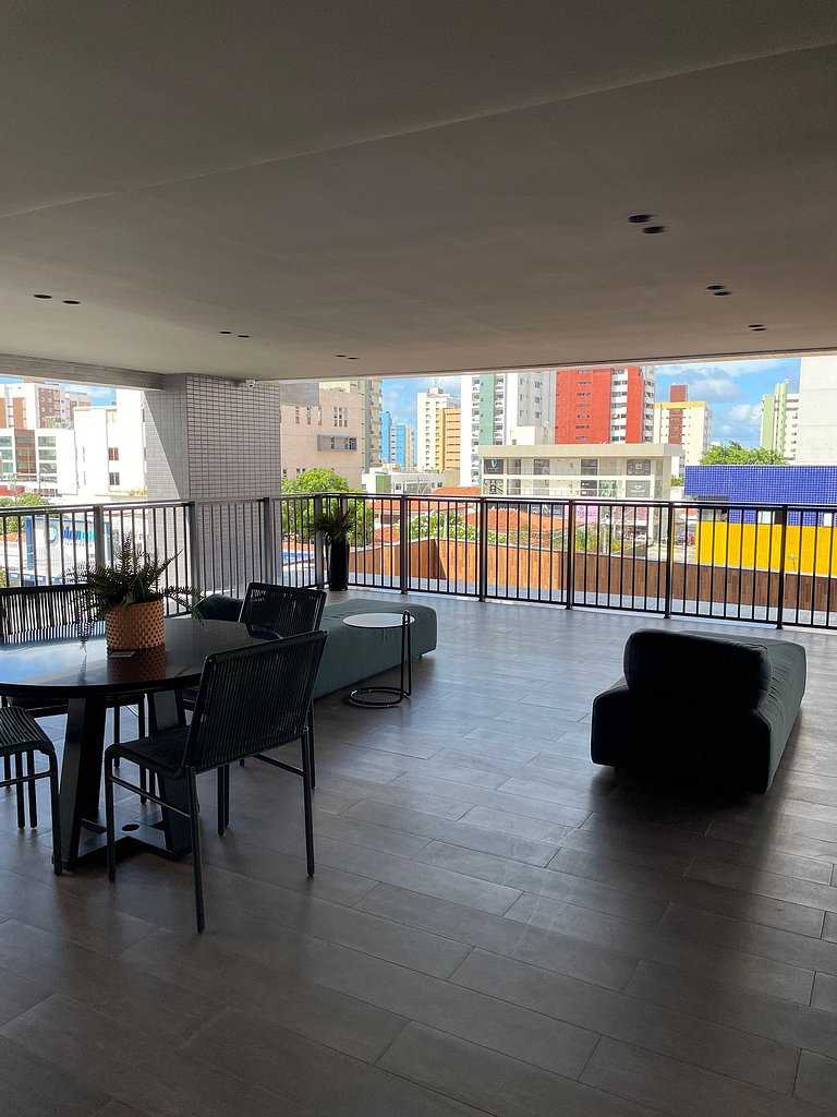 Flat Moderno em Manaíra com lazer completo QH603