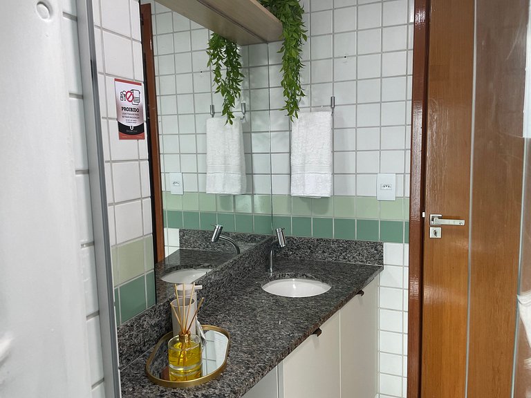 2 quartos em Tambaú perto de tudo! AH508