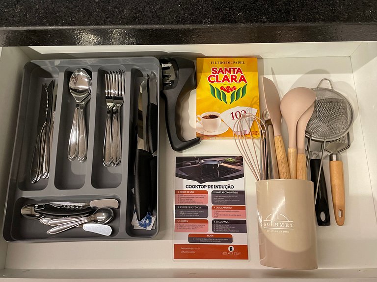 Flat de luxo completo no Acqua Tambau AQ107