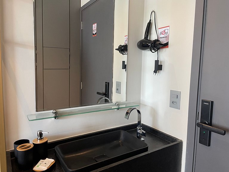 Apartamento de lujo con balcón en Acqua Tambau AQ4I8