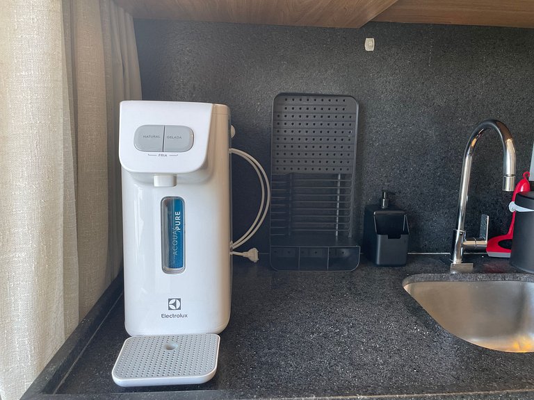 Flat de luxo com varanda no Acqua Tambau AQ4I8