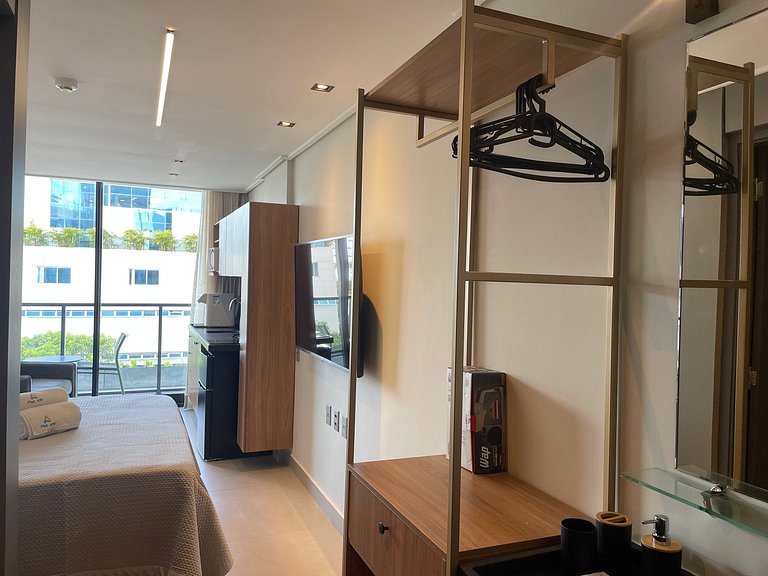 Luxury flat with balcony at Acqua Tambau AQ4I8