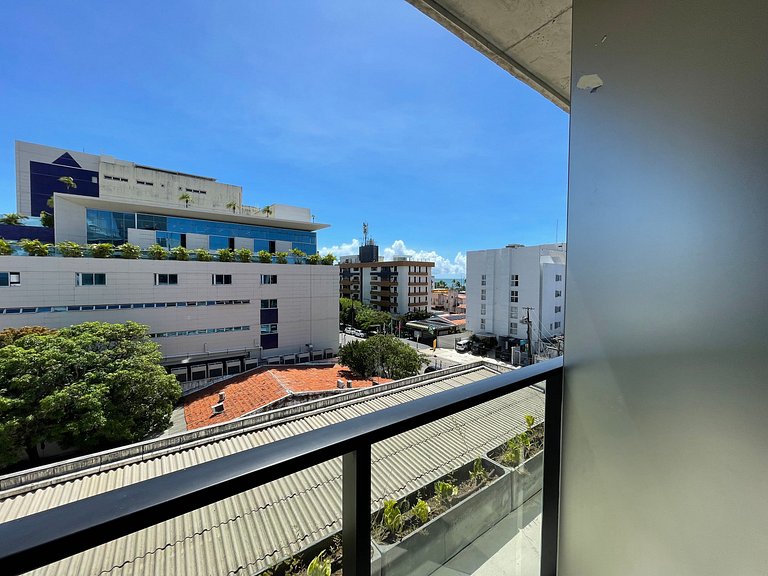 Flat de luxo com varanda no Acqua Tambau AQ4I8