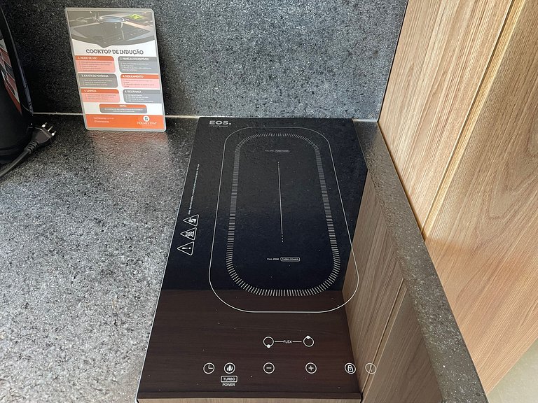 Apartamento de lujo con balcón en Acqua Tambau AQ4I8
