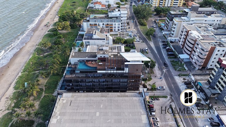 Flat beira-mar pé na areia com varanda AH 409