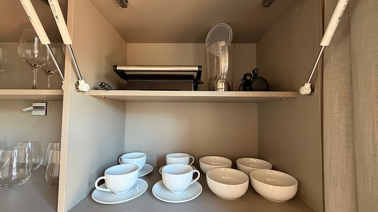 Flat de luxo completo no Acqua Tambau AQ3X1