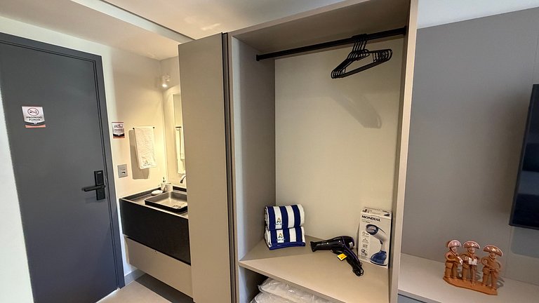 Luxury fully furnished flat at Acqua Tambau AQ3X1
