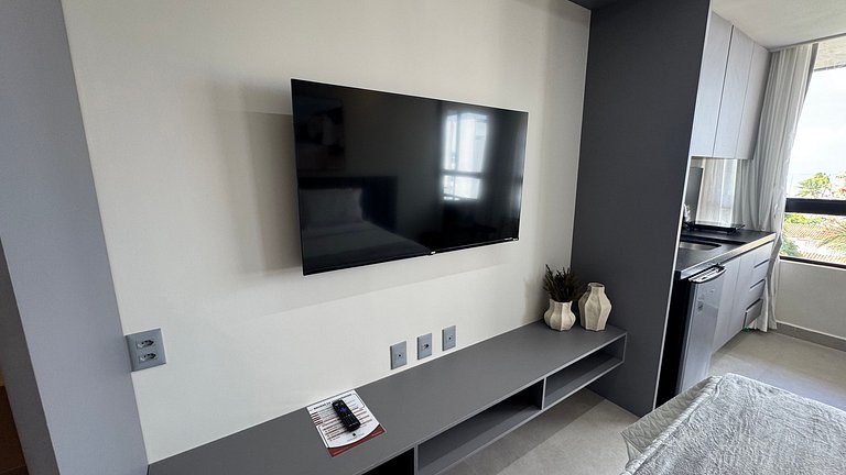 Flat de luxo com varanda no Acqua Tambau CD4I2